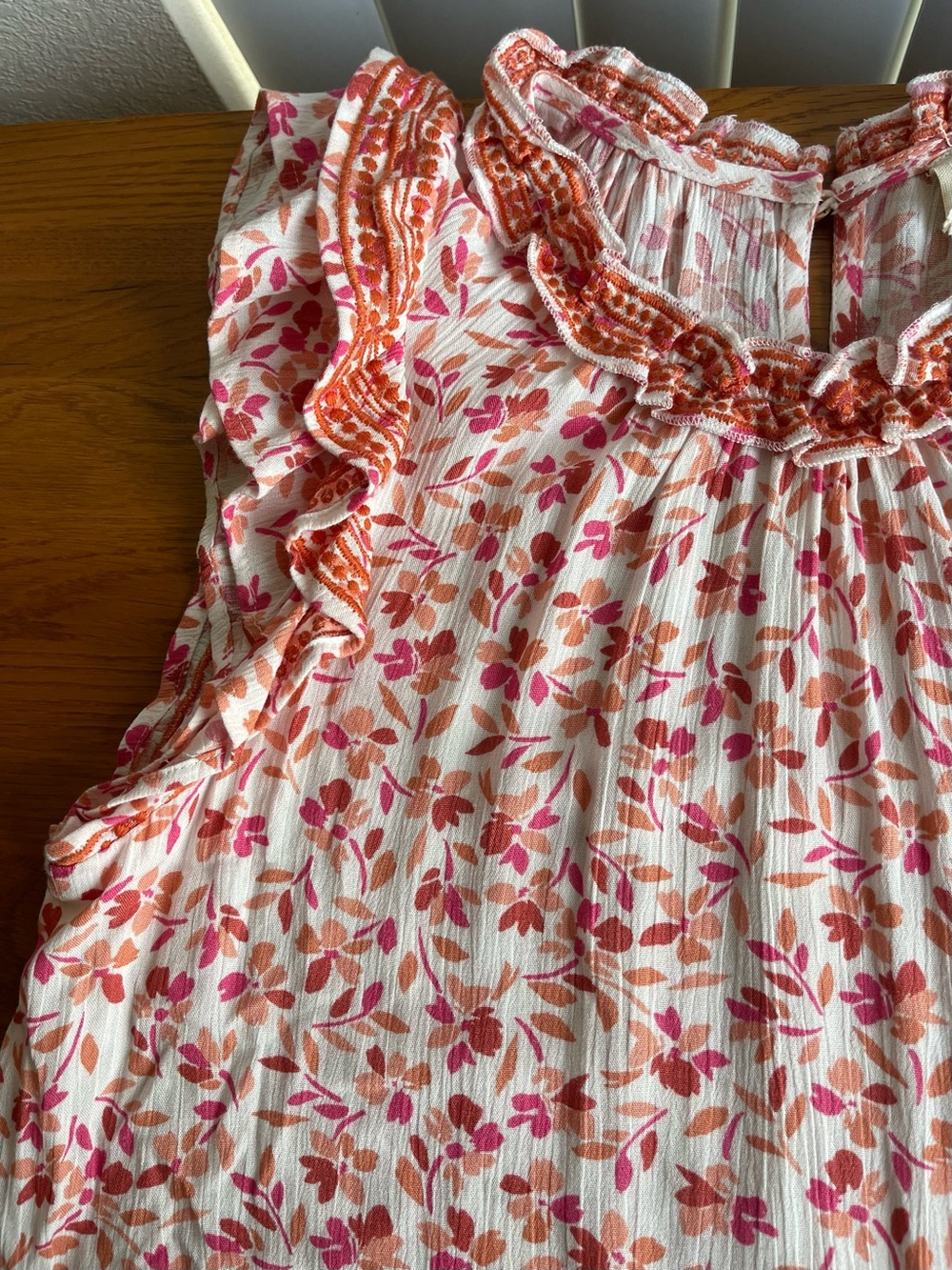 Savanna Jane Floral Ruffle Sleeve Blouse Size Small - Picture 8 of 13